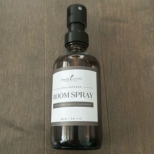 YOUNG LIVING Room Spray Bottle, DIY Essential Oil Fragrance Spray, Healthy Home